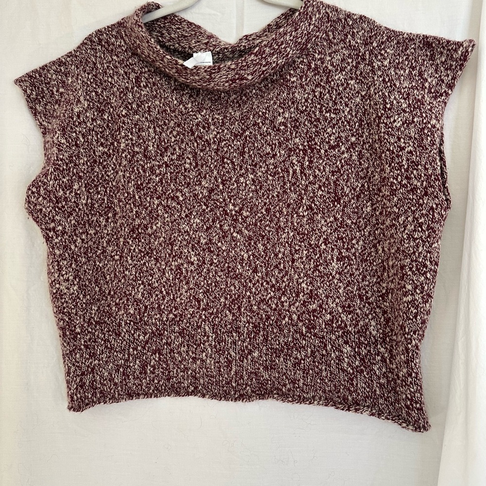 Souchi cashmere sweaterer vest